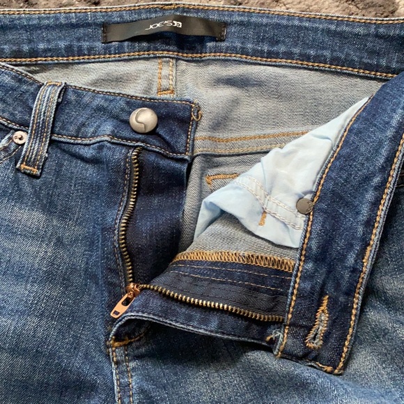 Joe’s Jeans. Honey Straight Leg. Size 28. New with tags. - Picture 4 of 9